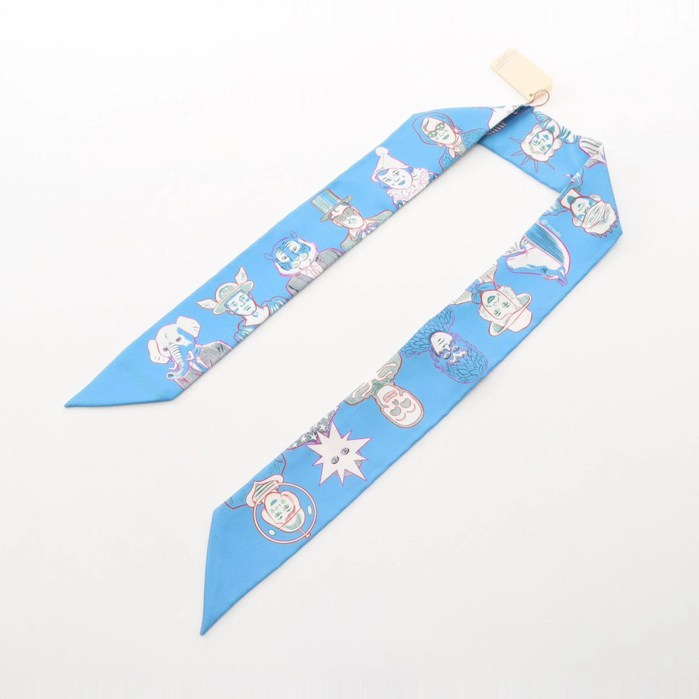 HERMES Blue Silk Scarf - Picture 3 of 6